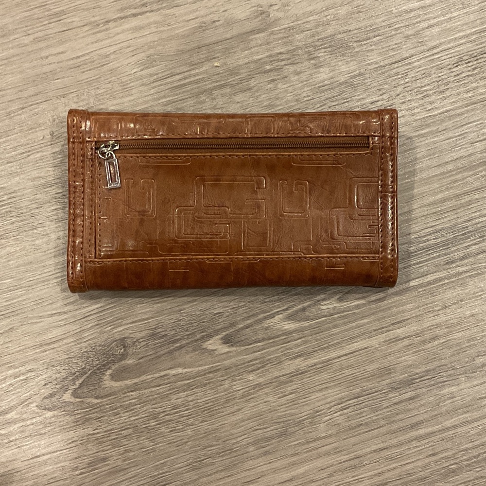 Guess Wallet - Picture 3 of 3